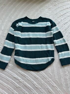 SO | Striped Essential Crewneck Sweater